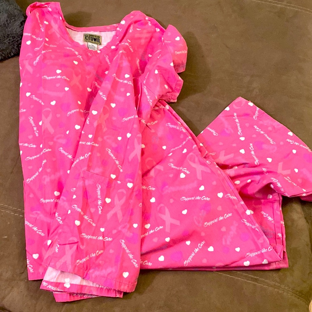 Bundle scrub top and bottom 2xl top xl bottom with draw string